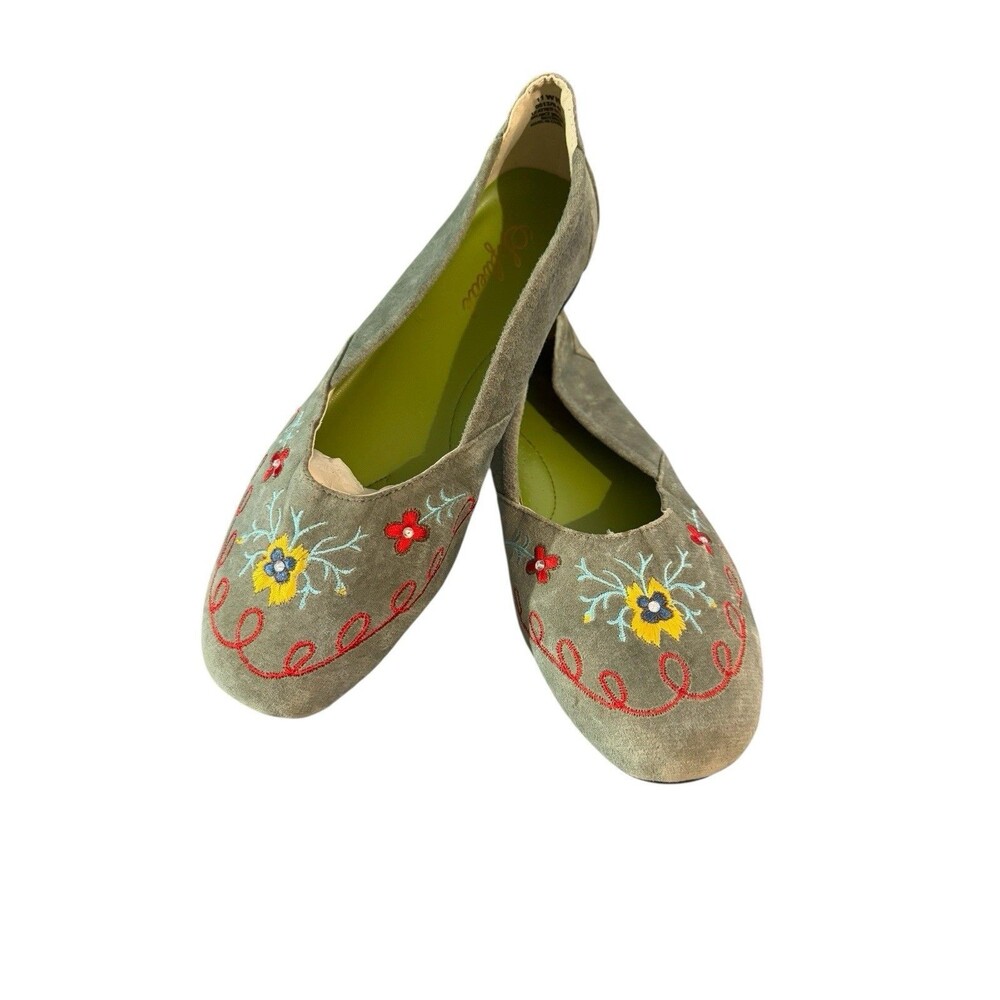 Softspots Womens 11W Suede Leather Embroidered Flats Comfort Slip-On Boho Glam